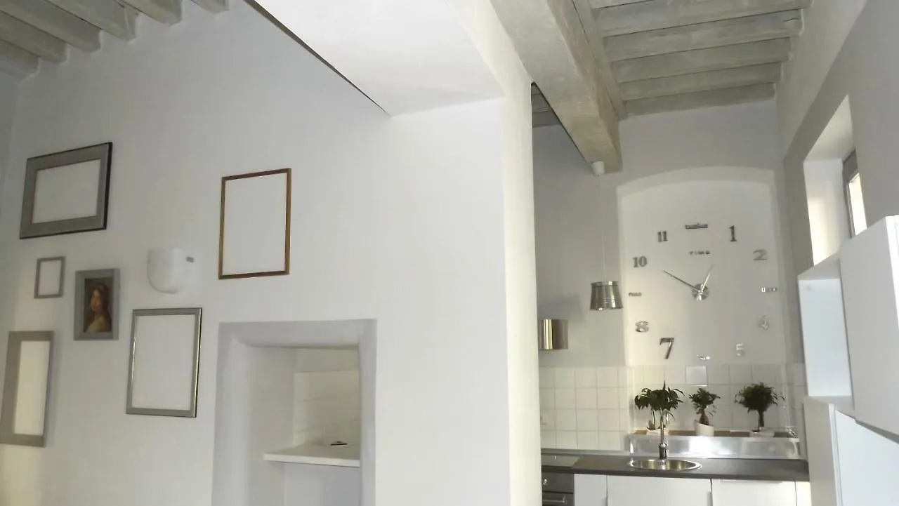 Le Barreme Apartment Arles
